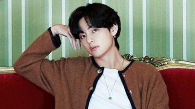 BTS's V sang a Hindi song.