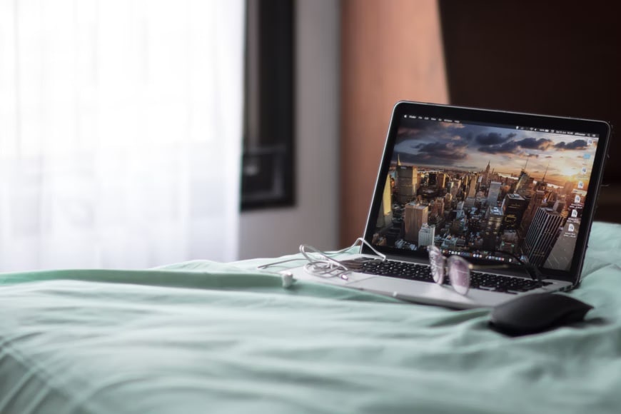 It's not uncommon to hear people rant about becoming insomniac, especially post the COVID-19 pandemic. (Unsplash)