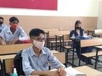 As COVID-19 cases dip, offline classes resume in Jammu and Kashmir As COVID-19 cases dip, offline classes resume in Jammu and Kashmir