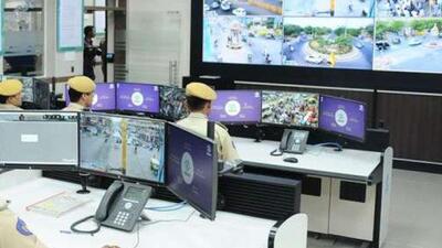 Rajasthan Police constable Labhu Singh was posted at the Abhay command centre in Sirohi and spotted the man with a six-year-old (Twitter/PoliceRajasthan) Rajasthan Police constable Labhu Singh was posted at the Abhay command centre in Sirohi and spotted the man with a six-year-old (Twitter/PoliceRajasthan)
