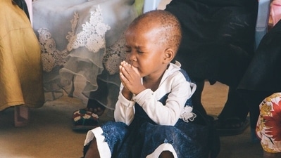 Share your spiritual beliefs: Your spiritual beliefs may comfort and help your child, just as they they help you and others in your family. Some parents find it helps to have a member from their religious community talk with their child and the family. (Pexels) Share your spiritual beliefs: Your spiritual beliefs may comfort and help your child, just as they they help you and others in your family. Some parents find it helps to have a member from their religious community talk with their child and the family. (Pexels)