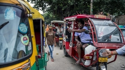 The registration of the e-autos will only be allowed for persons having a valid public service vehicle badge and on production of letter of intent. (Bloomberg) The registration of the e-autos will only be allowed for persons having a valid public service vehicle badge and on production of letter of intent. (Bloomberg)