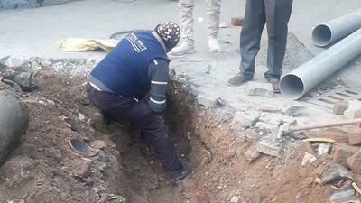 Following some damage to sewer lines, Ludhiana residents reported a road cave-in near Saggu chowk. (HT Photo)