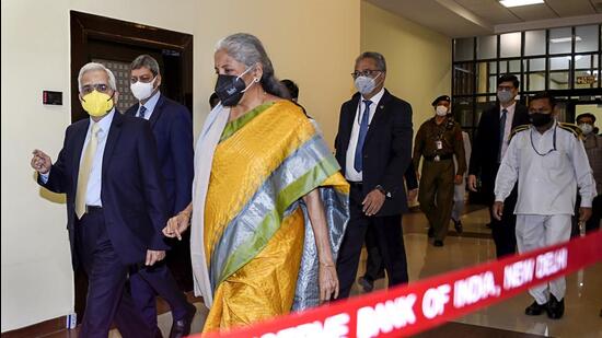 Finance minister Nirmala Sitharaman and RBI governor Shaktikanta Das arrive for the post-budget meeting of the RBI central board, in New Delhi on Monday (PTI) Finance minister Nirmala Sitharaman and RBI governor Shaktikanta Das arrive for the post-budget meeting of the RBI central board, in New Delhi on Monday (PTI)