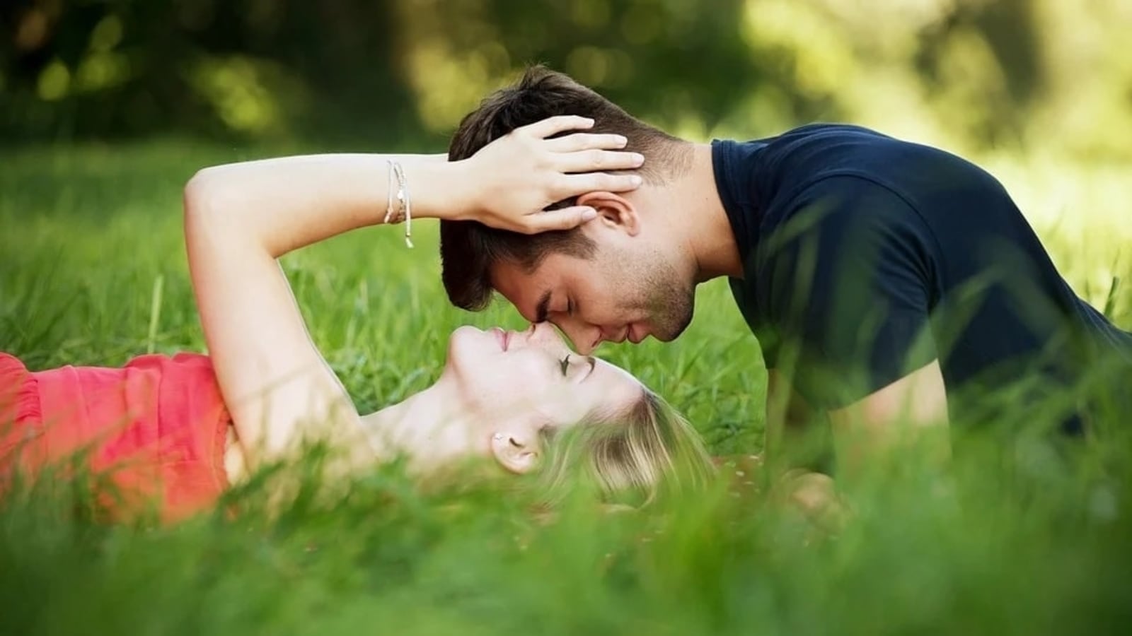 Experts say falling in love is great but watch your heart | Health ...