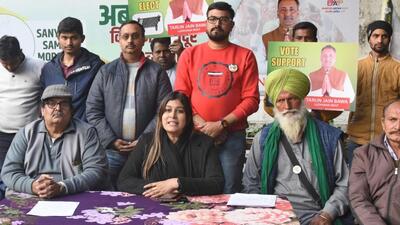 Head spokesperson Zeba Khan, SSM, along with others addressing the media persons, in Ludhiana. (Gurpreet Singh/HT) Head spokesperson Zeba Khan, SSM, along with others addressing the media persons, in Ludhiana. (Gurpreet Singh/HT)