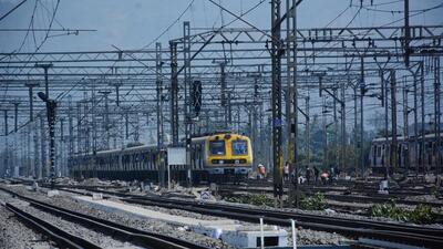 The Indian side expressed its readiness to supply locomotives, diesel electric multiple unit (DEMU) train, mainline electric multiple unit (MEMU) train as well as passenger carriages and transfer of technology for railway signalling system to Bangladesh. (HT PHOTO) The Indian side expressed its readiness to supply locomotives, diesel electric multiple unit (DEMU) train, mainline electric multiple unit (MEMU) train as well as passenger carriages and transfer of technology for railway signalling system to Bangladesh. (HT PHOTO)