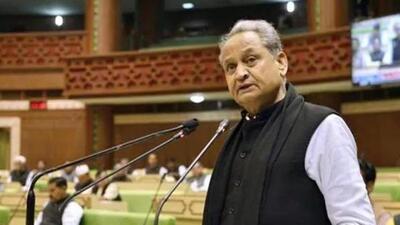 Rajasthan chief minister Ashok Gehlot questioned the intention behind the BJP’s demand for a CBI probe in the REET paper leak issue. (File Photo) Rajasthan chief minister Ashok Gehlot questioned the intention behind the BJP’s demand for a CBI probe in the REET paper leak issue. (File Photo)