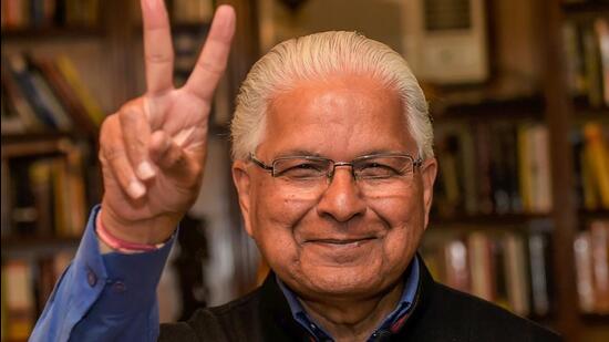 Former Union law minister Ashwani Kumar, who resigned from the Congress, flashes the victory sign, at his residence in New Delhi on Tuesday. (PTI)