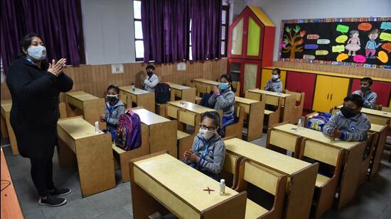 Schools reopened for offline classes from nursery to Class 8 from Monday in Delhi. (HT Photo) Schools reopened for offline classes from nursery to Class 8 from Monday in Delhi. (HT Photo)