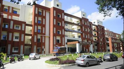 The Nehru Hospital Extension (NHE) Block at PGIMER, Chandigarh, is equipped with 334 beds and 10 modular operation theatres with 99.9% bacteria-free atmosphere. (HT Photo)