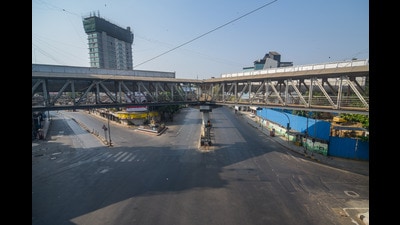 According to the paper, studying the pedestrian traffic and usage of six specific skywalks in the city, lack of security, maintenance and accessibility to these skywalks are some of the prime reasons for this... (Ragul Krishnan/ HT PHOTO) According to the paper, studying the pedestrian traffic and usage of six specific skywalks in the city, lack of security, maintenance and accessibility to these skywalks are some of the prime reasons for this... (Ragul Krishnan/ HT PHOTO)
