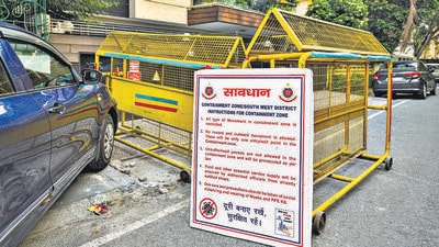 Barricades outside a containment zone at Green Park Extension in New Delhi, on Thursday. (Amal KS/HT PHOTO) Barricades outside a containment zone at Green Park Extension in New Delhi, on Thursday. (Amal KS/HT PHOTO)