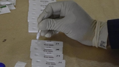 On Tuesday, Delhi conducted 49,792 Covid tests, with a positivity rate of 1.52%. (HT Photo) On Tuesday, Delhi conducted 49,792 Covid tests, with a positivity rate of 1.52%. (HT Photo)