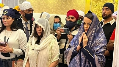 Kangana Ranaut and Ekta Kapoor in Delhi's Bangla Sahib Gurudwara. Kangana Ranaut and Ekta Kapoor in Delhi's Bangla Sahib Gurudwara.