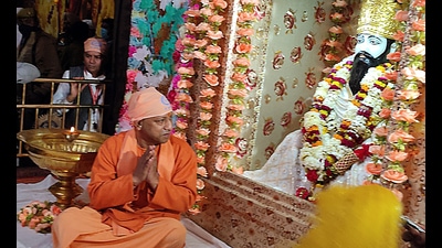 Chief Minister Yogi Adityanath pays obeisance to Guru Ravidas on his 645th birth anniversary at Sant Ravidas temple, Seer Govardhanpur, in Varanasi on Wednesday. (ANI Photo) Chief Minister Yogi Adityanath pays obeisance to Guru Ravidas on his 645th birth anniversary at Sant Ravidas temple, Seer Govardhanpur, in Varanasi on Wednesday. (ANI Photo)