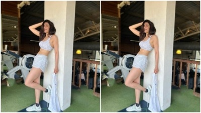 Inside Karishma Tanna's 'another day of struggle' (Instagram/@karishmaktanna)