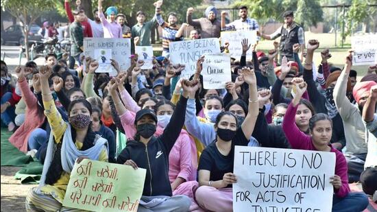 PAU, Ludhiana, students said they will not lift the protest until the authorities accept their demand. (Gurpreet Singh/HT)