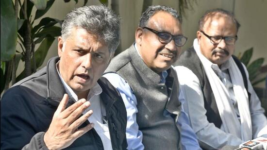 Congress MP Manish Tewari addressing a press conference in Ludhiana on Wednesday. (Gurpreet Singh/HT) Congress MP Manish Tewari addressing a press conference in Ludhiana on Wednesday. (Gurpreet Singh/HT)