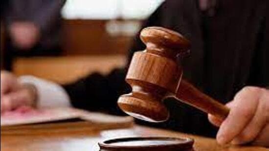The order of salary attachment was pronounced against the plea submitted by the counsel of the applicant, Rajwinder Kaur, who said that the amount had not been cleared by the department. (Representative Image/HT File)