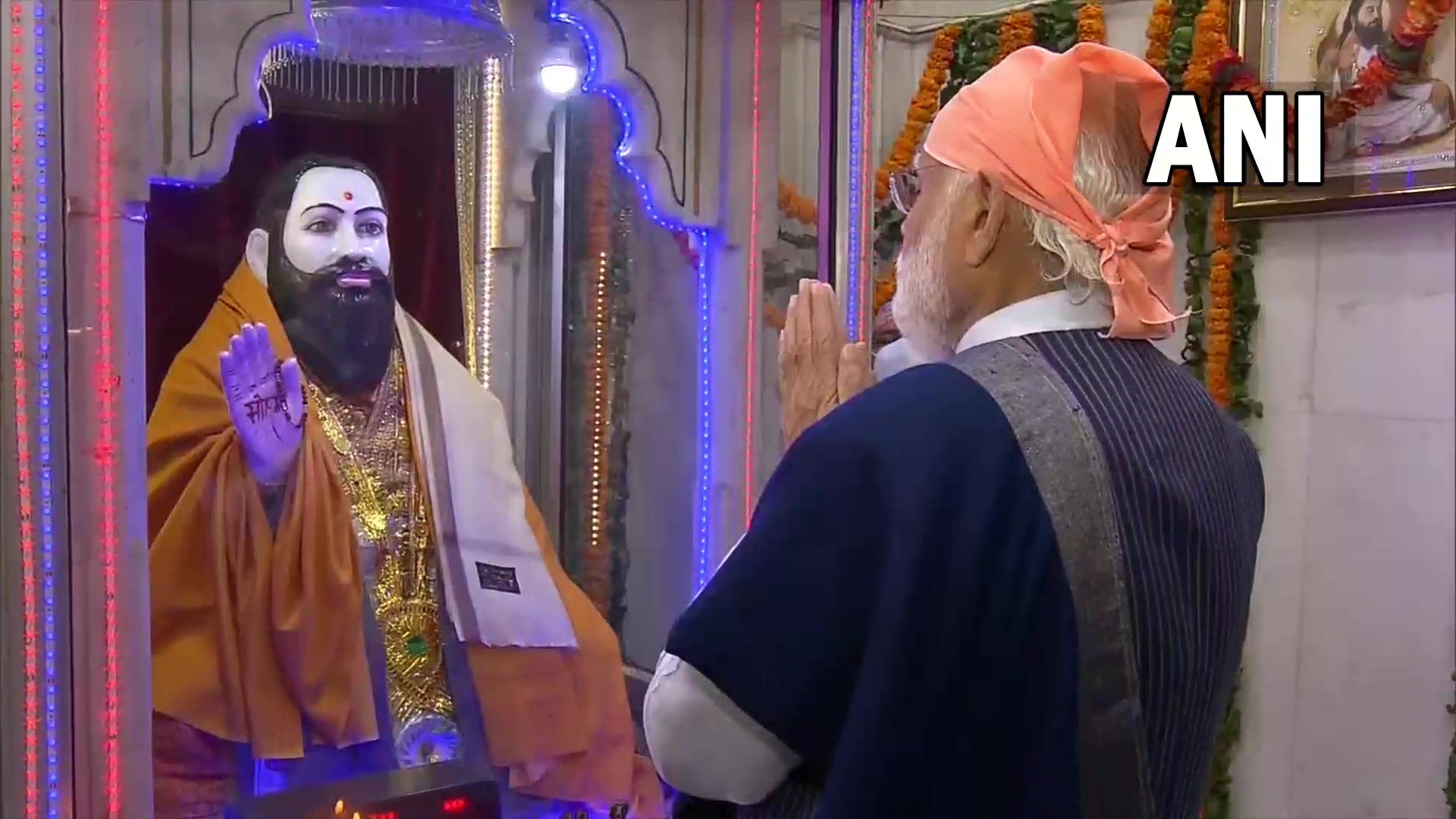 PM Modi pays tributes to Guru Ravidas. (ANI) PM Modi pays tributes to Guru Ravidas. (ANI)