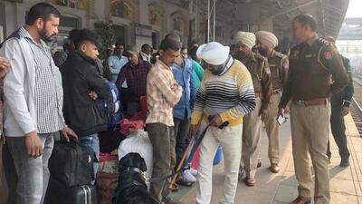 Out of around 80 Government Railway Police force, including the home guards deputed in Ludhiana , over 60 officials have been sent for the election duties. (Representatiev Photo/HT Files) Out of around 80 Government Railway Police force, including the home guards deputed in Ludhiana , over 60 officials have been sent for the election duties. (Representatiev Photo/HT Files)
