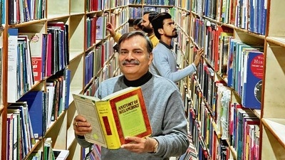 Ajay Jain daily commutes to his shop in Delhi’s Ansari Road from his home in Gurugram’s Sector 24.