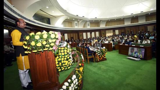 Lok Sabha speaker Om Birla addresses the Bihar legislators as part of the centenary celebrations of the Bihar Assembly building in Patna on Thursday. (ANI) Lok Sabha speaker Om Birla addresses the Bihar legislators as part of the centenary celebrations of the Bihar Assembly building in Patna on Thursday. (ANI)