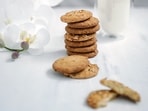 Gluten-free almond cookies are a rich source of protein, fat and fiber. &nbsp;