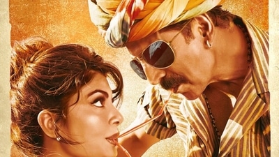 Jacqueline Fernandez and Akshay Kumar feature in new Bachchhan Paandey poster. Jacqueline Fernandez and Akshay Kumar feature in new Bachchhan Paandey poster. 