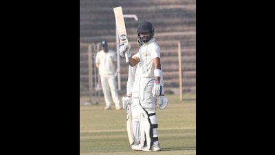 Chandigarh captain Manan Vohra scored 110 in 167 balls in the Ranji Trophy match against Hyderabad. (HT photo)