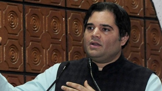 Varun Gandhi has criticised his party on many fronts including the handling of the (Covid-19) pandemic, unemployment, and the killings in UP’s Lakhimpur.(HT file photo) Varun Gandhi has criticised his party on many fronts including the handling of the (Covid-19) pandemic, unemployment, and the killings in UP’s Lakhimpur.(HT file photo)