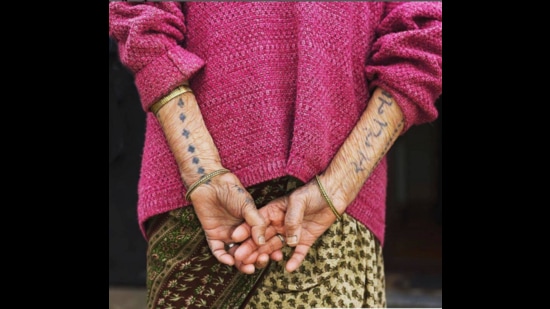 wrist bracelet tattoos - Vanitynoapologies | Indian Makeup and Beauty Blog