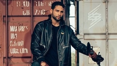 Siddhant Chaturvedi was recently seen in Gehraiyaan. Siddhant Chaturvedi was recently seen in Gehraiyaan. 