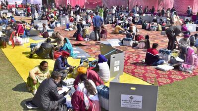 Returning officers criticised government employees for missed their final election rehearsals in Ludhiana on the eve of the Punjab assembly elections. (Gurpreet Singh/HT) Returning officers criticised government employees for missed their final election rehearsals in Ludhiana on the eve of the Punjab assembly elections. (Gurpreet Singh/HT)