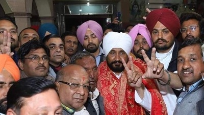 Punjab chief minister Charanjit Singh Channi (centre) campaigning for Mansa Congress candidate and Punjabi singer Shubhdeep Singh, Sidhu Moosewala (in maroon turban) on Friday evening. (Facebook) Punjab chief minister Charanjit Singh Channi (centre) campaigning for Mansa Congress candidate and Punjabi singer Shubhdeep Singh, Sidhu Moosewala (in maroon turban) on Friday evening. (Facebook)