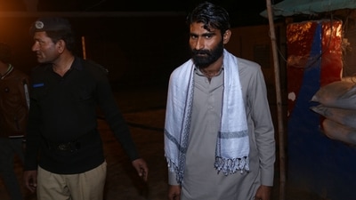Muhammad Waseem (R), the brother of slain social media celebrity Qandeel Baloch, comes out from jail in Multan. (AFP) Muhammad Waseem (R), the brother of slain social media celebrity Qandeel Baloch, comes out from jail in Multan. (AFP)