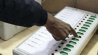 Officials attribute the dip in Ludhiana’s first-time voter count to the craze of settling abroad, which is more rampant among rural youth, especially those in the 18 to 19 age group. (HT File) Officials attribute the dip in Ludhiana’s first-time voter count to the craze of settling abroad, which is more rampant among rural youth, especially those in the 18 to 19 age group. (HT File)