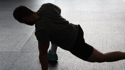 Improves athletic performance: Focusing on dynamic stretches before exercising may improve your athletic performance by reducing joint restrictions, according to a 2018 scientific review. (Pexels) Improves athletic performance: Focusing on dynamic stretches before exercising may improve your athletic performance by reducing joint restrictions, according to a 2018 scientific review. (Pexels)