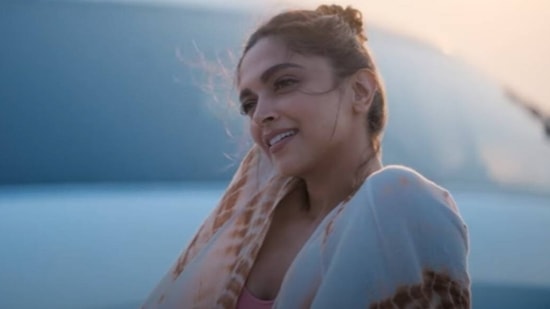 In Gehraiyaan, Deepika plays a woman who has an affair with her cousin's fiancé.