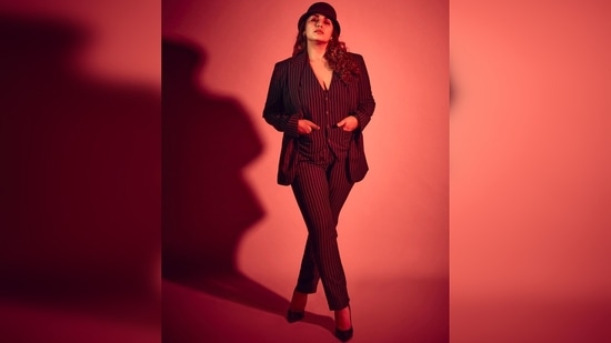 Instead of heavy jewellery, Huma Qureshi paired her look with a black bucket hat.(Instagram/@iamhumaq)