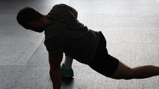 Improves athletic performance: Focusing on dynamic stretches before exercising may improve your athletic performance by reducing joint restrictions, according to a 2018 scientific review.(Pexels)