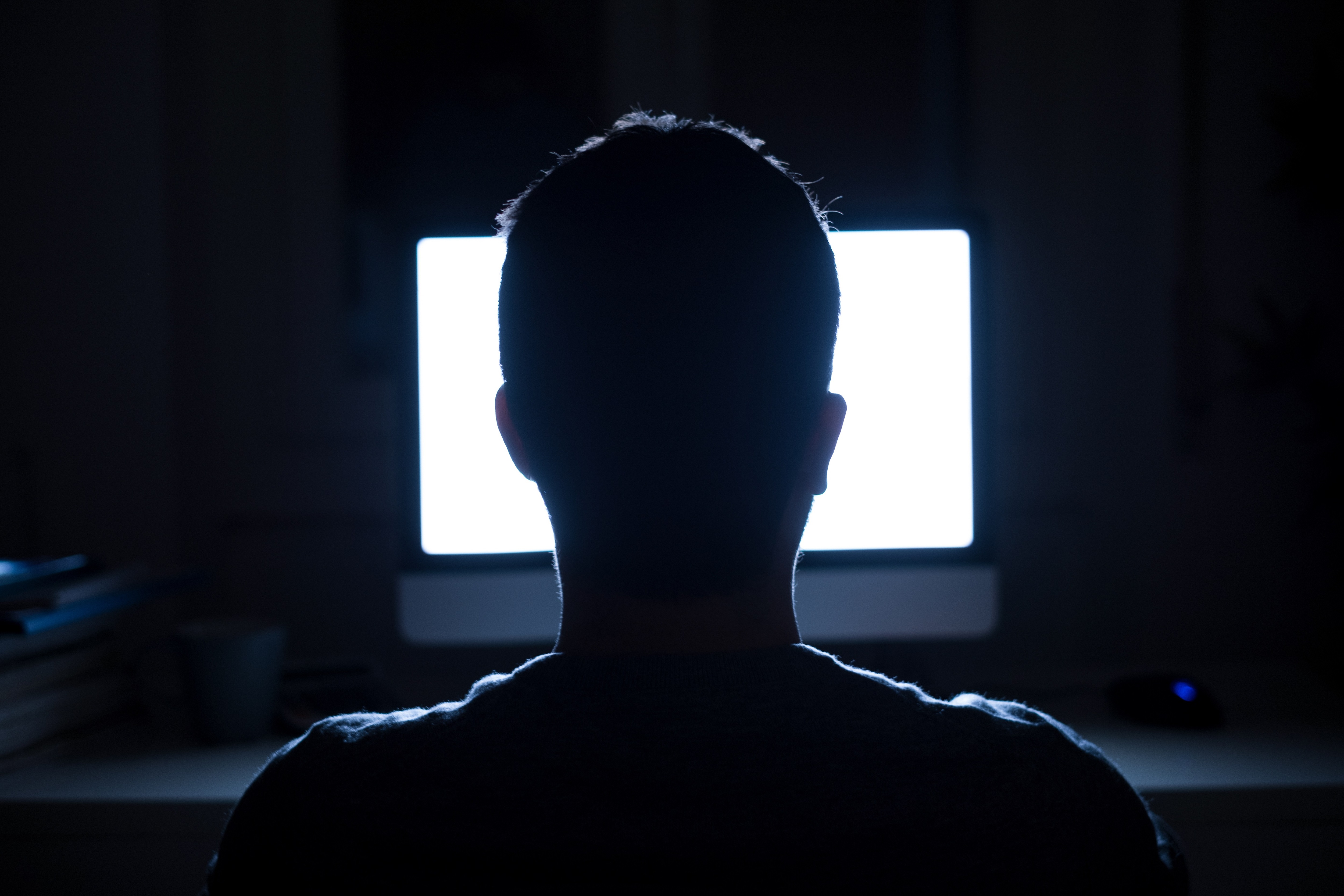 Many people try to get around this by separating their digital lives into work and personal. But these boundaries don’t really help us in controlling our attention. (Shutterstock) Many people try to get around this by separating their digital lives into work and personal. But these boundaries don’t really help us in controlling our attention. (Shutterstock)