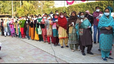 Voters queued up outside a polling booth in Lohgarh village, Zirakpur, on Sunday. Dera Bassi constituency comprises Dera Bassi, Zirakpur and Lalru towns. (Sant Arora/HT) Voters queued up outside a polling booth in Lohgarh village, Zirakpur, on Sunday. Dera Bassi constituency comprises Dera Bassi, Zirakpur and Lalru towns. (Sant Arora/HT)