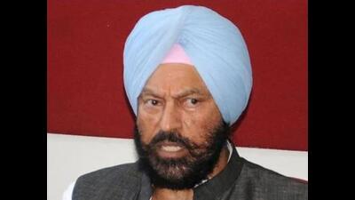 Ferozepur Urban BJP candidate Rana Gurmit Singh Sodhi escaped unhurt in the attack on his convoy by Congress supporters at Attari village in his constituency on Saturday night. (HT file photo)