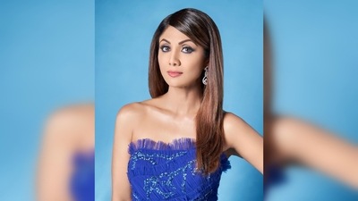 In another Shilpa Shetty wrote, "What are the cobalt’ernatives to style? None!." (Instagram/@theshilpashetty) In another Shilpa Shetty wrote, "What are the cobalt’ernatives to style? None!." (Instagram/@theshilpashetty)