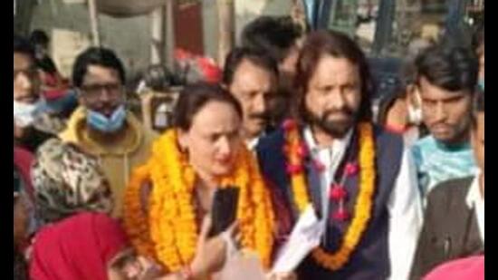 Kamar Jahan after filing her papers in Prayagraj (HT File Photo)