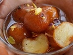 Suji Gulab Jamun(Pinterest) Suji Gulab Jamun(Pinterest)