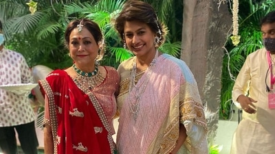 Sharing the pictures, Pinky Reddy wrote, "Beautiful wedding. God bless Anmol & Khrisha. Super fun catching up with old friends, Tina & Anil are super warm hosts." (Instagram/@pinkyreddyofficial) Sharing the pictures, Pinky Reddy wrote, "Beautiful wedding. God bless Anmol & Khrisha. Super fun catching up with old friends, Tina & Anil are super warm hosts." (Instagram/@pinkyreddyofficial)