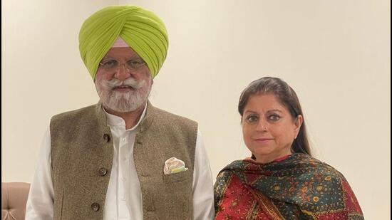 Congress’ Kapurthala candidate Rana Gurjit Singh with his wife. (HT Photo) Congress’ Kapurthala candidate Rana Gurjit Singh with his wife. (HT Photo)